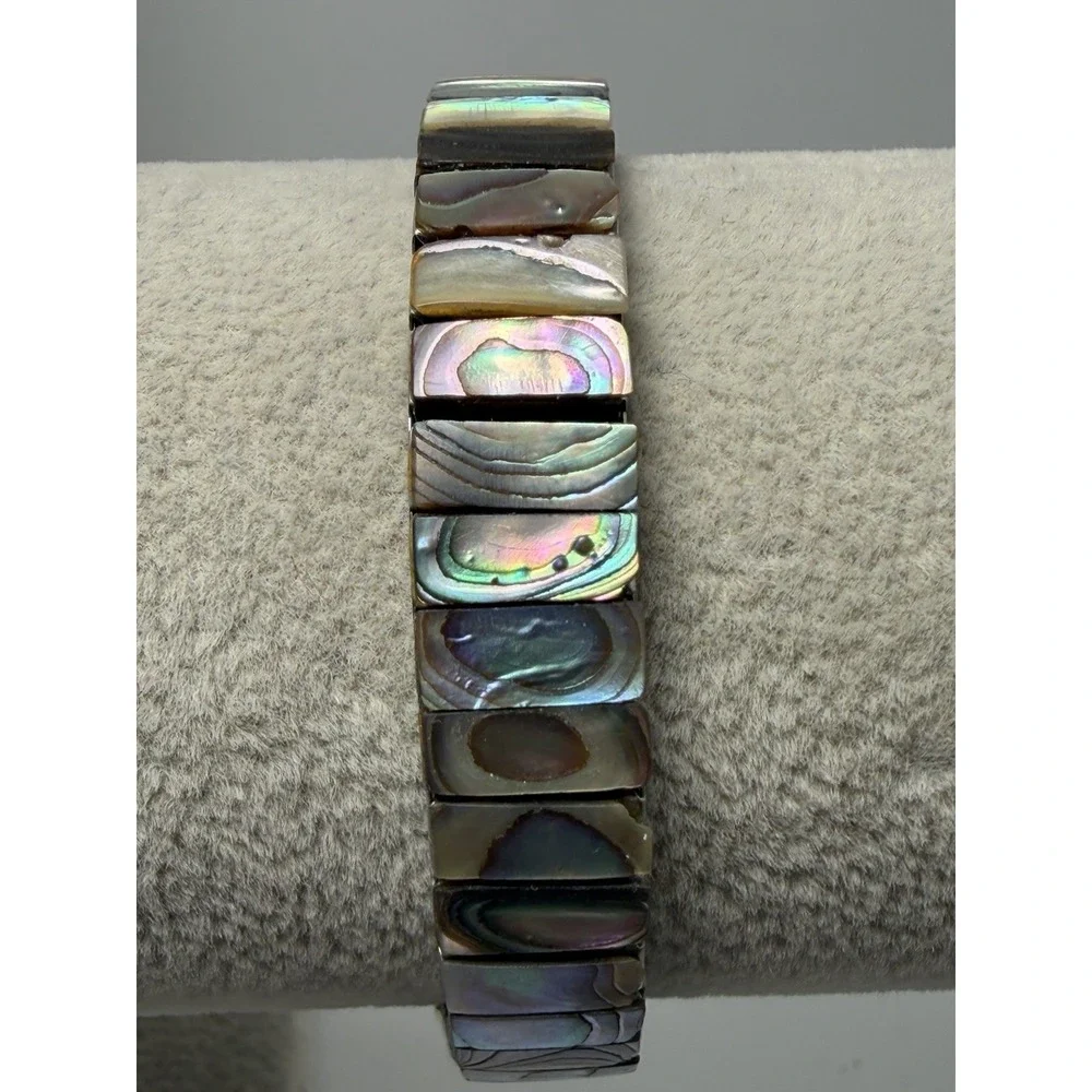 Xanadu‎ Abalone Ladies Watch New Battery 26MM 6